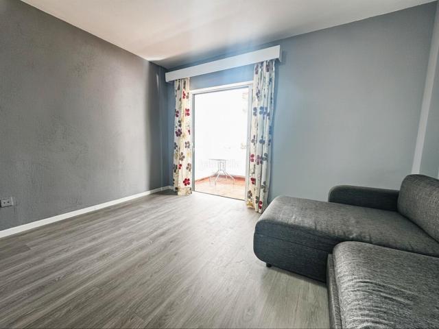 Apartamento en venta en Arona, Los Cristianos. Apartamento en Los Cristianos. Apartamentos.