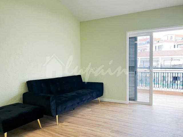 Apartamento en venta en Arona, Los Cristianos. Apartamentos.