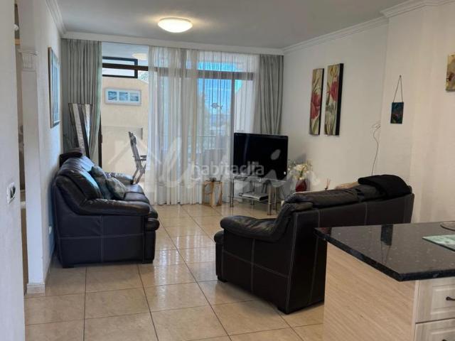 Apartamento en venta en Arona, Los Cristianos. Apartamentos.