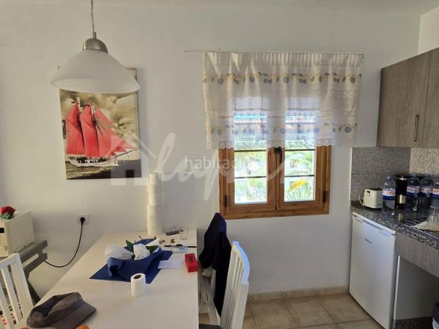 Apartamento en venta en Arona, Los Cristianos. Apartamentos.