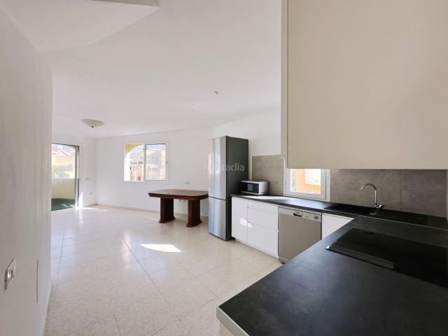 Apartamento en venta en Arona, Los Cristianos. Ático en Los Cristianos. Apartamentos.