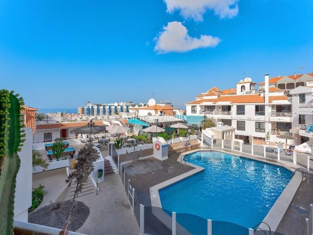 Apartamento en venta en Arona, Los Cristianos. Excelente oportunidad en uno de los complejos más demandados de Los Cristianos. Apartamentos.