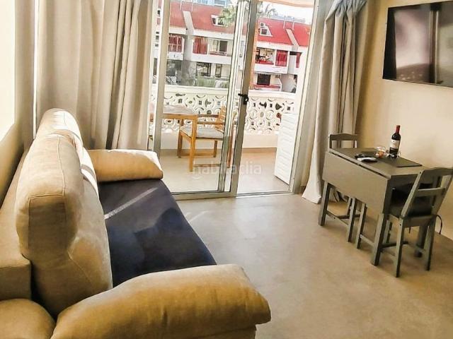 Apartamento en venta en Arona, Playa de las Américas. Apartamento de 1 dormitorio con terraza en Residencial Playa Honda Playa de las Américas. Apartamentos.