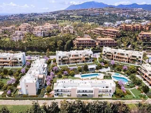 Apartamento en venta en Atalaya Isdabe, Málaga Costa del Sol