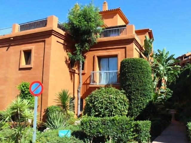 Apartamento en venta en Atalaya Isdabe, Málaga Costa del Sol