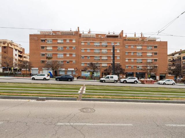 Apartamento en Venta en Avda. Federico Garcia Lorca Nueva Estación Autobuses