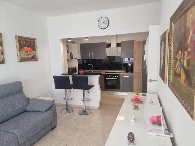 Apartamento en Venta en Avenida Habaneras Curva de Palangre