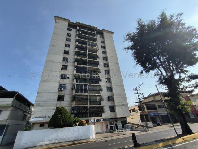 Apartamento en Venta en Avenida Victoria, La Victoria