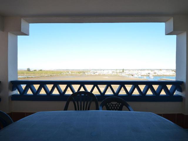 Apartamento en venta en Ayamonte, Punta del Moral. APARTAMENTO DE 2 DORMITORIOS Y 2 BAÑOS EN PUNTA DEL MORAL. Apartamentos.