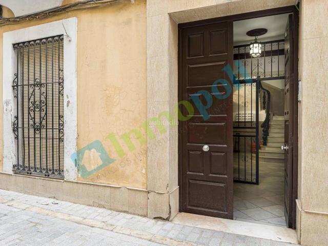 Apartamento en venta en Badajoz, Casco Antiguo. Venta apartamento casco antiguo Badajoz. * RESERVADO *. Apartamentos.