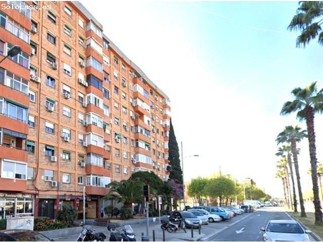 Apartamento en Venta en Badalona, Barcelona