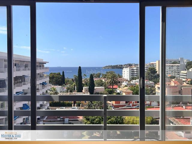 Apartamento en venta en Baleares Calvià, Palmanova. Vista al mar disponible! La renovación depende de usted propiedad 9877. Apartamentos.