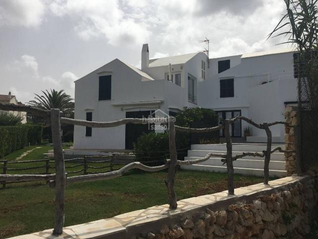 Apartamento en venta en Baleares Ciutadella de Menorca, Cala Blanca. Apartamento con vistas al mar en Cala Blanca, Ciutadella, Menorca. Apartamentos Ciutadella de.