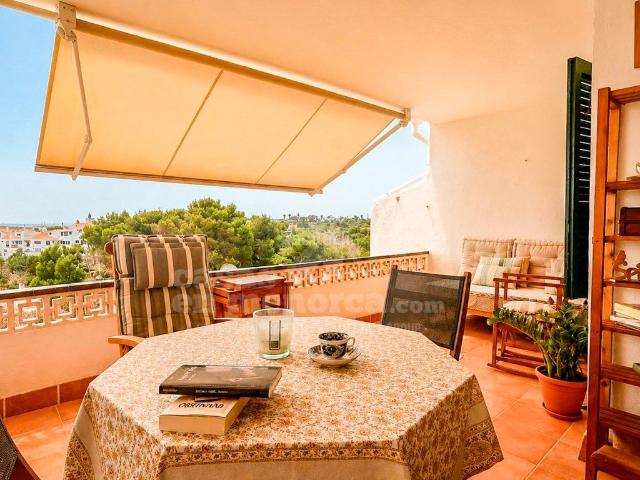 Apartamento en venta en Baleares Es Castell, Santa Anna Sol de l´Est. Apartamento con vistas al mar en Santa Ana, Es Castell. Apartamentos Es.