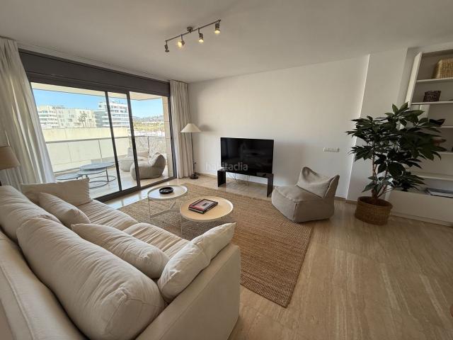 Apartamento en venta en Baleares Ibiza, Marina Botafoc Talamanca. Apartamento 3 dormitorios edificio Nueva Ibiza. Apartamentos.
