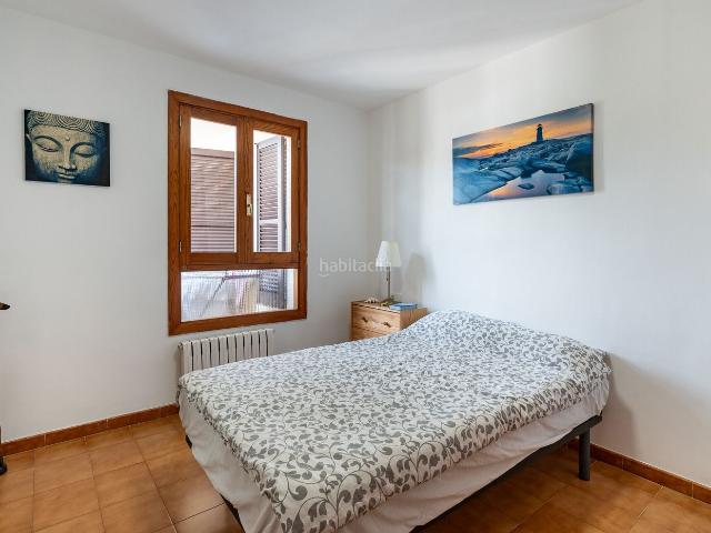 Apartamento en venta en Baleares Palma de Mallorca, La Bonanova. Amplio Apartamento de 4 Dormitorios con Mucho Potencial, Vistas al Mar, Gran Terraza y Parking. Apartamentos Palma de.