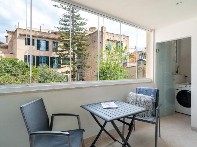 Apartamento en venta en Baleares Palma de Mallorca, La Missió. Piso reformado con terraza y ascensor en el centro de la ciudad. Apartamentos Palma de.
