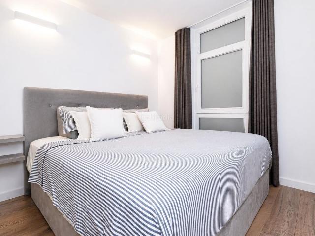 Apartamento en venta en Baleares Palma de Mallorca, Porto Pi. En venta apartamento reformado con piscina comunitaria en el Paseo Marítimo de Palma. Apartamentos Palma de.