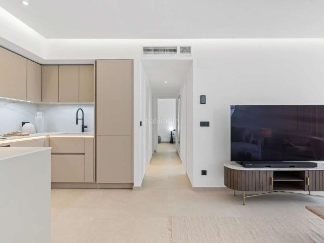 Apartamento en venta en Baleares Palma de Mallorca, Son Espanyolet. Palma Vida urbana en el popular barrio de Santa Catalina Obj.7024. Apartamentos Palma de.