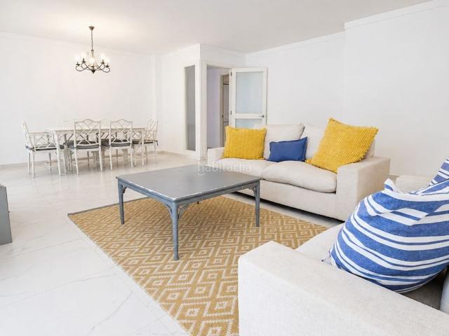 Apartamento en venta en Baleares Pollença, Port de Pollença. Planta baja en Port de Pollença con jardín privado, piscina y parking. Apartamentos.