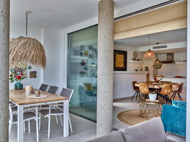 Apartamento en venta en Baleares Sant Josep de sa Talaia, Cala Vedella Cala Tarida. Apartamento con vistas al mar y diseño contemporáneo en Cala Vadella, Ibiza. Apartamentos Sant Josep de sa.