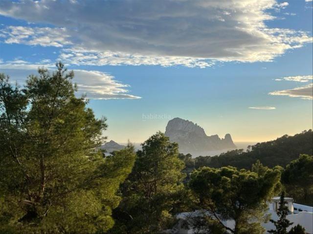 Apartamento en venta en Baleares Sant Josep de sa Talaia, Cala Vedella Cala Tarida. Estudio con vistas al mar y es Vedrá. Apartamentos Sant Josep de sa.