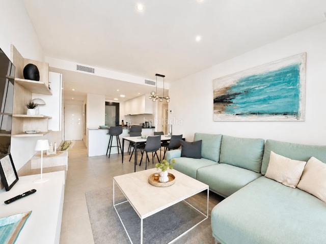 Apartamento en venta en Baleares Sant Llorenç des Cardassar. Piso de ensueño, como nuevo, en una ubicación privilegiada de Sa Coma. Apartamentos Sant Llorenç des.