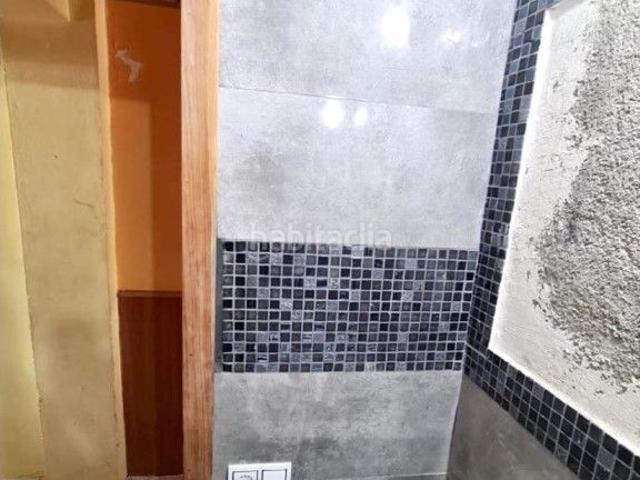 Apartamento en venta en Baleares Santa Eulària, Puig d´en Valls. Amplia vivienda con terraza y gran potencial de reforma en Puig den Valls, Ibiza. Apartamentos Santa.