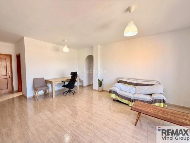 Apartamento en venta en Baleares Santanyí, Santanyí Poble. Inversión en Santanyí Piso con Ascensor y Balcón cerca del Mercado y la Playa. Apartamentos.