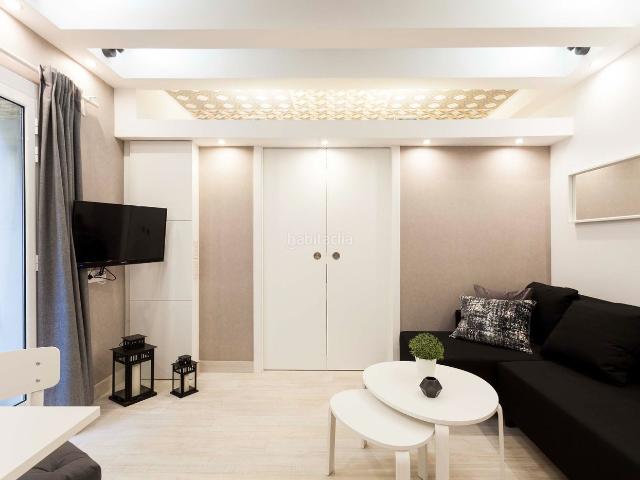 Apartamento en venta en Barcelona, Barceloneta. Apartamento en Venta con Balcón en Barceloneta. Apartamentos.