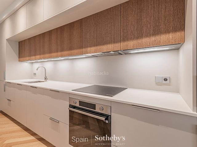 Apartamento en venta en Barcelona, Gòtic. Piso renovado en el barrio Gótico. Apartamentos.