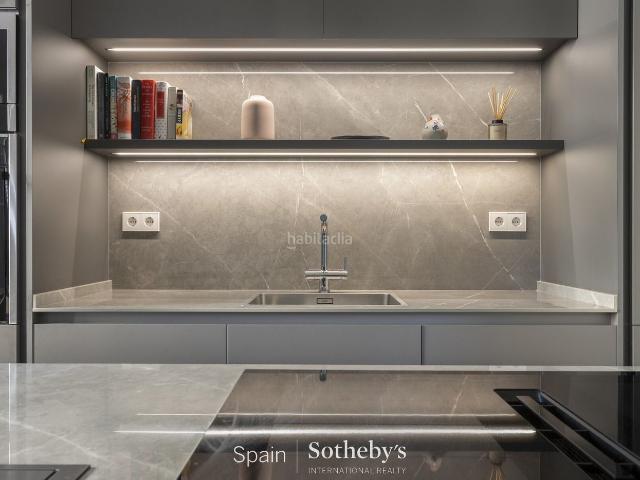 Apartamento en venta en Barcelona, Dreta de l´Eixample. Bonito apartamento renovado con elementos originales. Apartamentos.