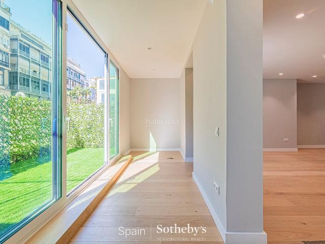 Apartamento en venta en Barcelona, Dreta de l´Eixample. Maravilloso piso reformado con terraza privada. Apartamentos.