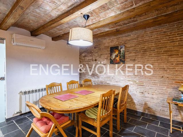 Apartamento en venta en Barcelona, El Poble Sec Parc de Montjuïc. Planta baja en Poble Sec. Apartamentos.