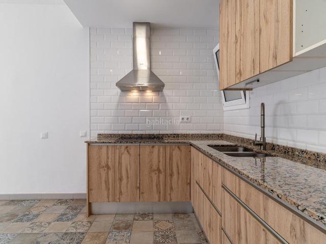 Apartamento en venta en Barcelona, Horta. Apartamentos.