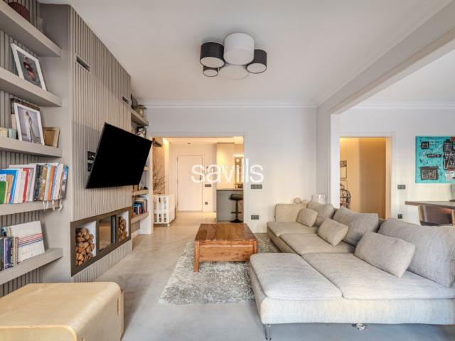Apartamento en venta en Barcelona, L´Antiga Esquerra de l´Eixample. Exclusiva vivienda con espectacular terraza privada junto a Francesc Macià. Apartamentos.