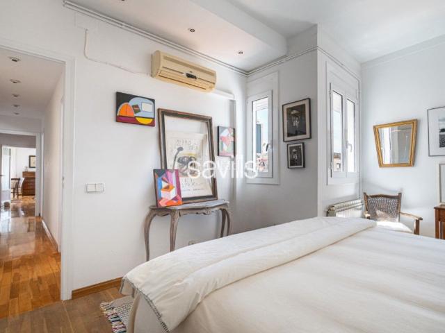 Apartamento en venta en Barcelona, La Nova Esquerra de l´Eixample. Piso en venta en lAntiga Esquerra de lEixample. Apartamentos.