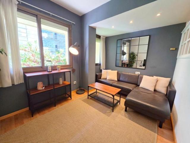 Apartamento en venta en Barcelona, Les Corts