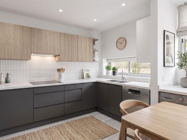 Apartamento en venta en Barcelona, Sarrià. EXCLUSIVA VIVIENDA CON GRAN TERRAZA EN SARRIÀ. Apartamentos.