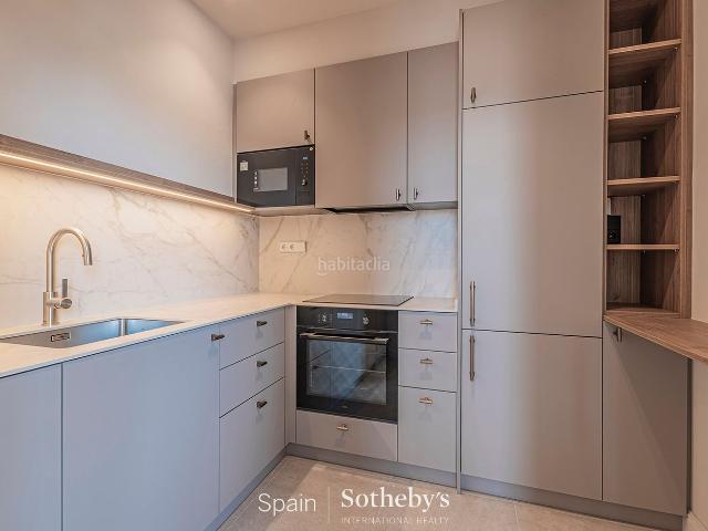 Apartamento en venta en Barcelona, St. Pere Sta. Caterina El Born. Atico con vistas al Port Vell. Apartamentos.