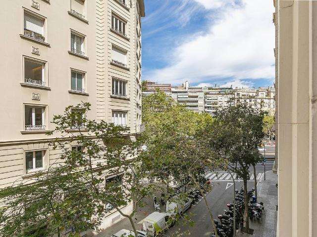 Apartamento en Venta en Barri de les Corts