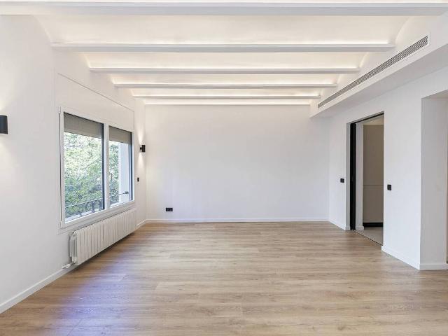 Apartamento en Venta en Barri de les Corts