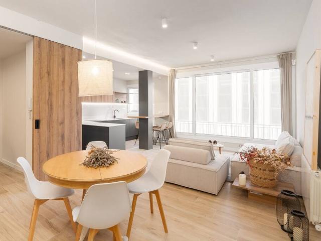 Apartamento en Venta en Barri de les Corts