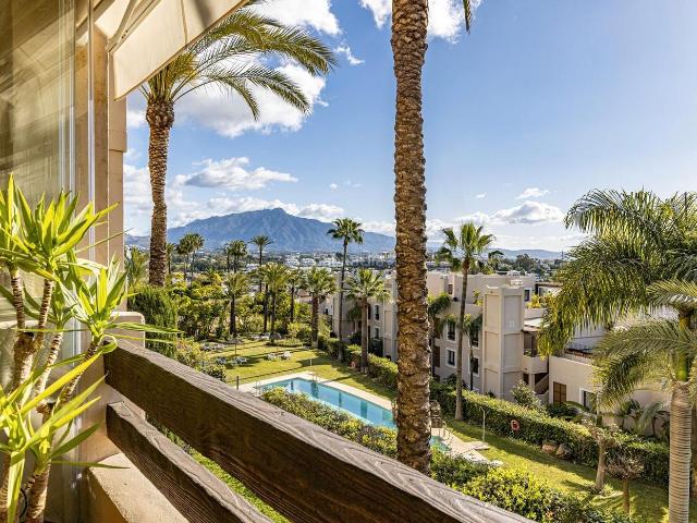 Apartamento en venta en Benahavís, Benahavís pueblo. Apartamentos.