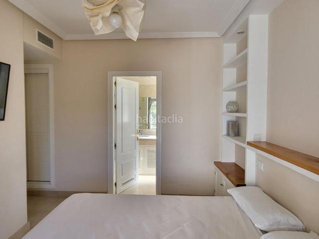 Apartamento en venta en Benahavís, Los Arqueros Puerto del Almendro. OPORTUNIDAD! Precio un 20 por debajo del mercado EN BENAHAVÍS, EUCALIPTOS. Apartamentos.