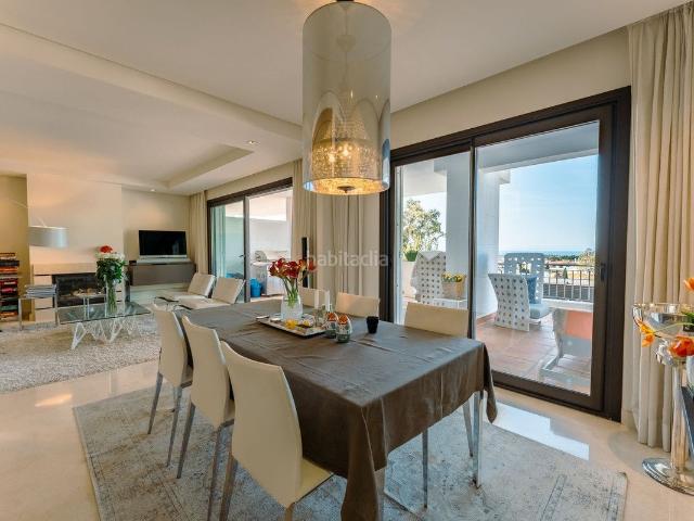Apartamento en venta en Benahavís, La Quinta. Apartamentos.