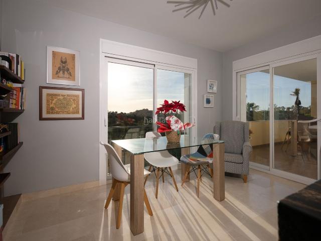 Apartamento en venta en Benahavís, La Quinta. Exclusividad, diseño y calidad de vida en el corazón de Marbella. Apartamentos.
