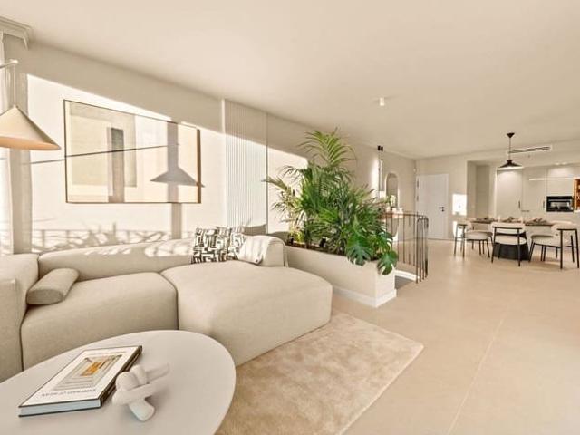 Apartamento en venta en Benahavís, Málaga Costa del Sol