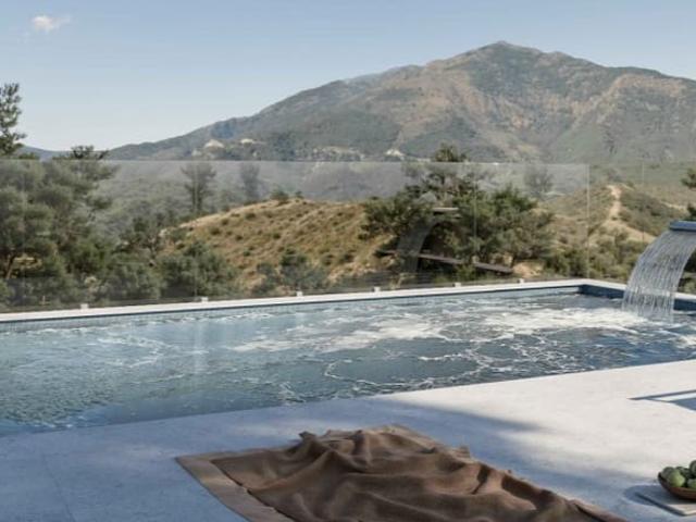 Apartamento en venta en Benahavís, Málaga Costa del Sol