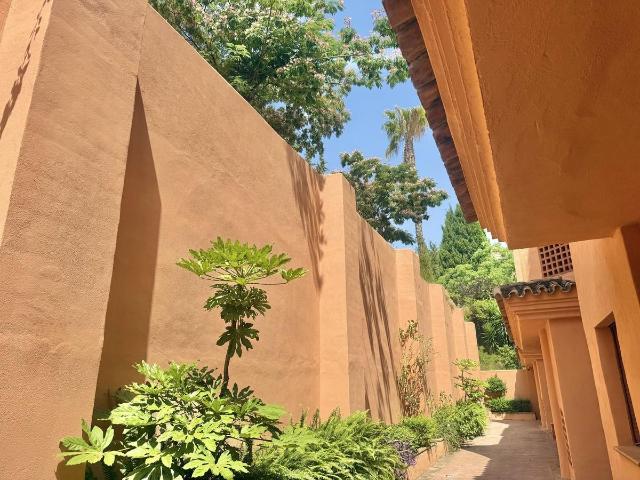 Apartamento en venta en Benahavís Málaga